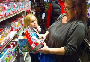 fl-holiday-retail-hiring-south-florida-20161004